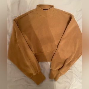 Forever 21 Cropped Sweatshirt Size:S